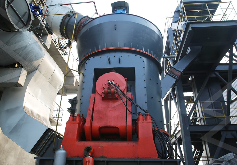 Vertical Grinding Mill in Operation