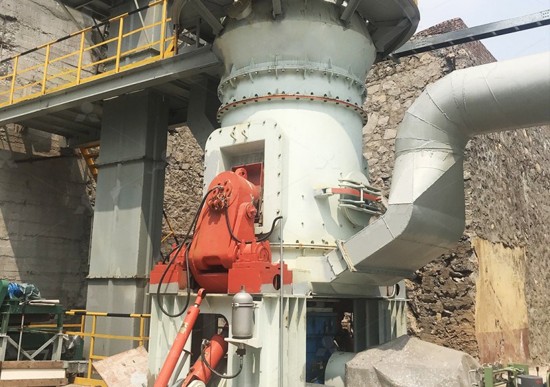 LIMING Vertical Grinding Mill in operation