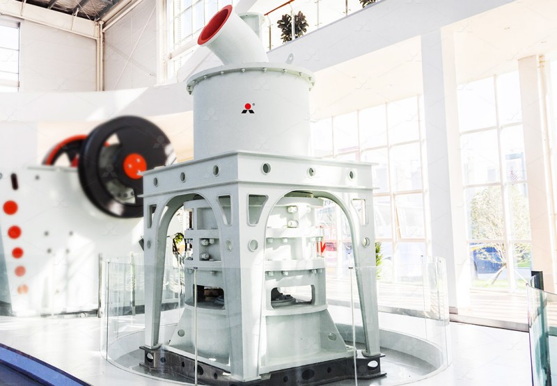 MW Ultrafine Grinding Mill internal grinding chamber and roller system