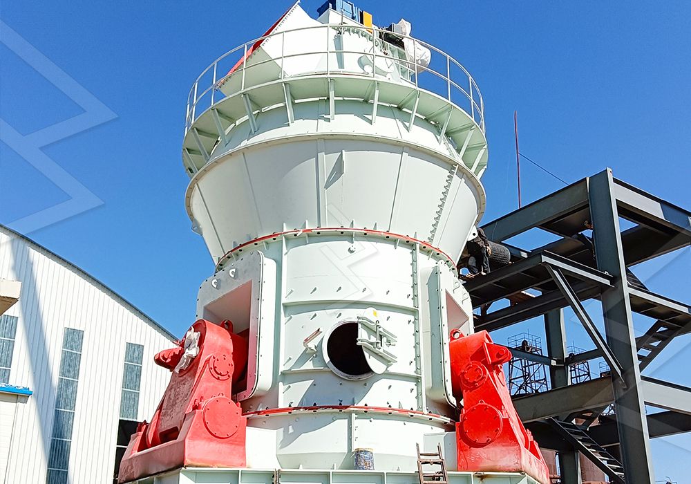 Vertical grinding mill overview showing main components and structure